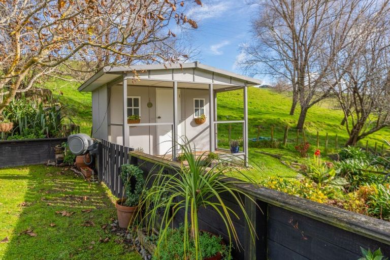 Photo of property in 1772 Porangahau Road, Wanstead, Waipukurau, 4284