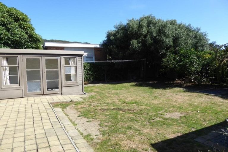 Photo of property in 8 Parnell Street, Fairfield, Lower Hutt, 5011