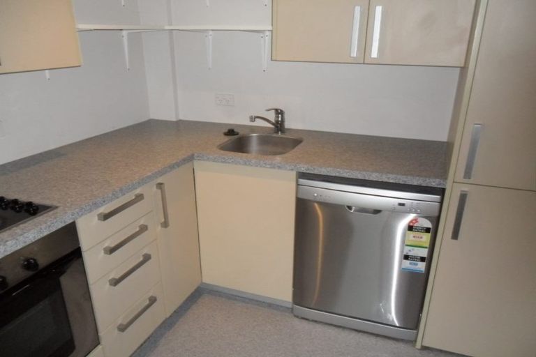 Photo of property in Dual Apartments, 406/142 Vivian Street, Te Aro, Wellington, 6011