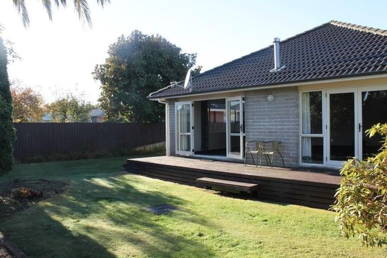 Photo of property in 51 Appleby Crescent, Burnside, Christchurch, 8053