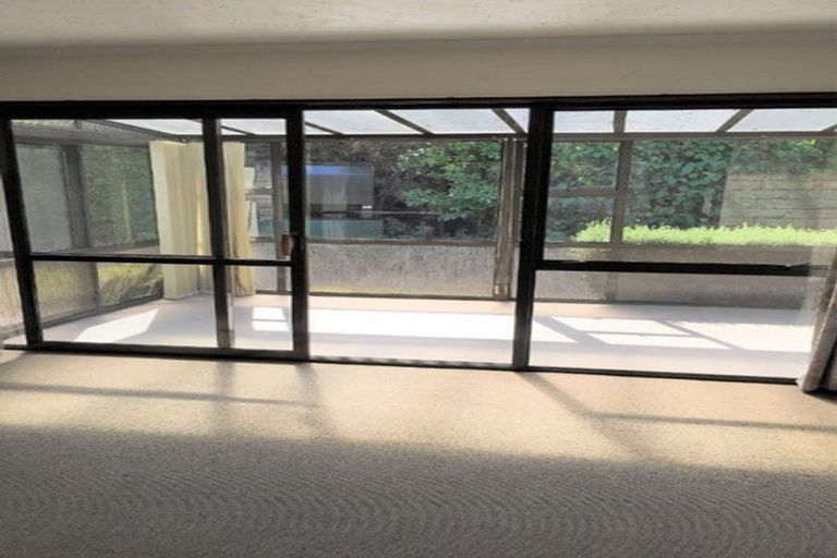 Photo of property in 15 Sayers Crescent, Ilam, Christchurch, 8041