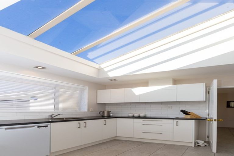 Photo of property in 2 Forest Drive, Parklands, Christchurch, 8083