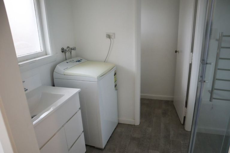 Photo of property in 2 Owens Terrace, Upper Riccarton, Christchurch, 8041