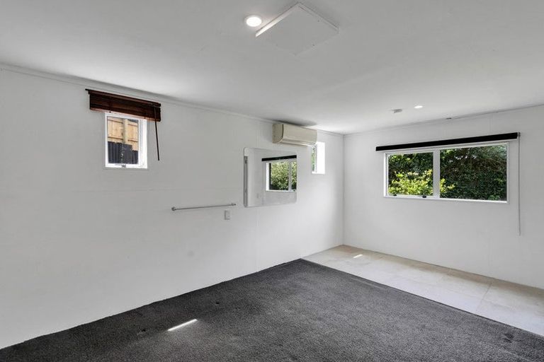 Photo of property in 43 Penrith Street, Westown, New Plymouth, 4310