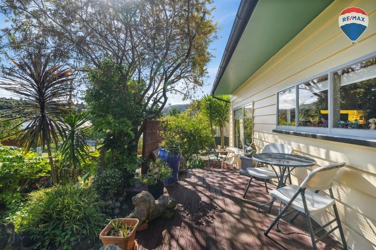 Photo of property in 7 James Grove, Stokes Valley, Lower Hutt, 5019