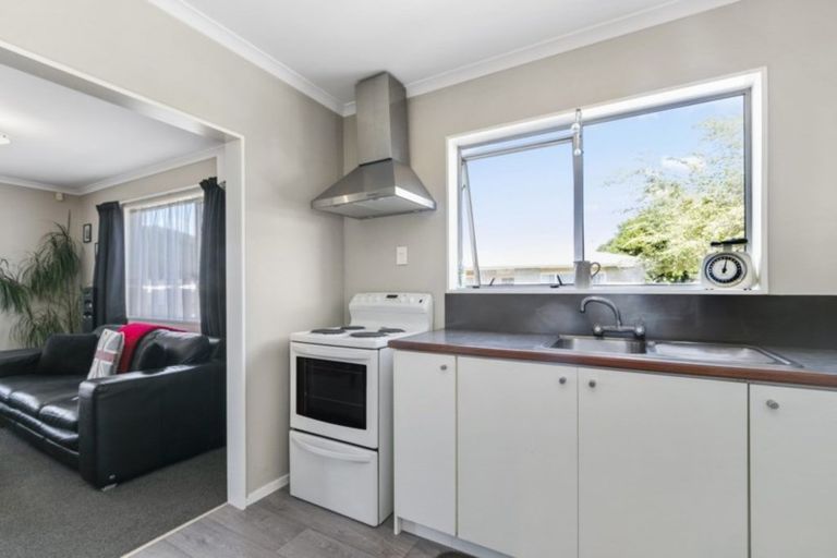 Photo of property in 319a Wellington Road, Wainuiomata, Lower Hutt, 5014