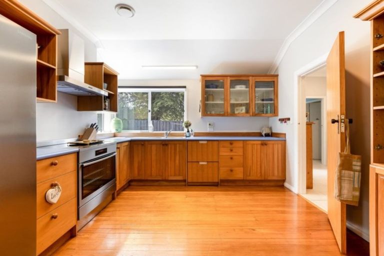 Photo of property in 52 Princes Street, Cambridge, 3434