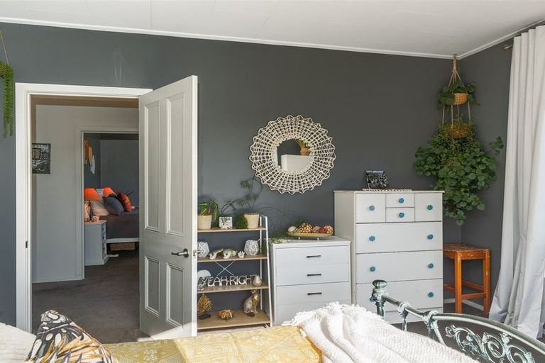 Photo of property in 53 Queen Street, Westport, 7825