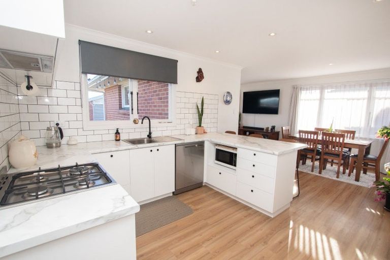 Photo of property in 76 Grove Street, Tinwald, Ashburton, 7700