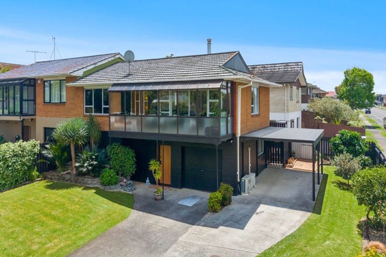 Photo of property in 2/54 Luton Avenue, Sunnyhills, Auckland, 2010