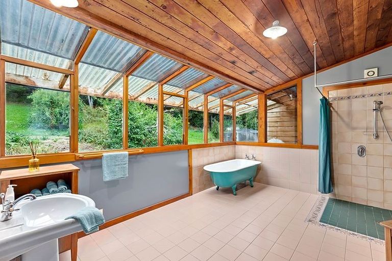 Photo of property in 81 Omaha Valley Road, Big Omaha, 0985