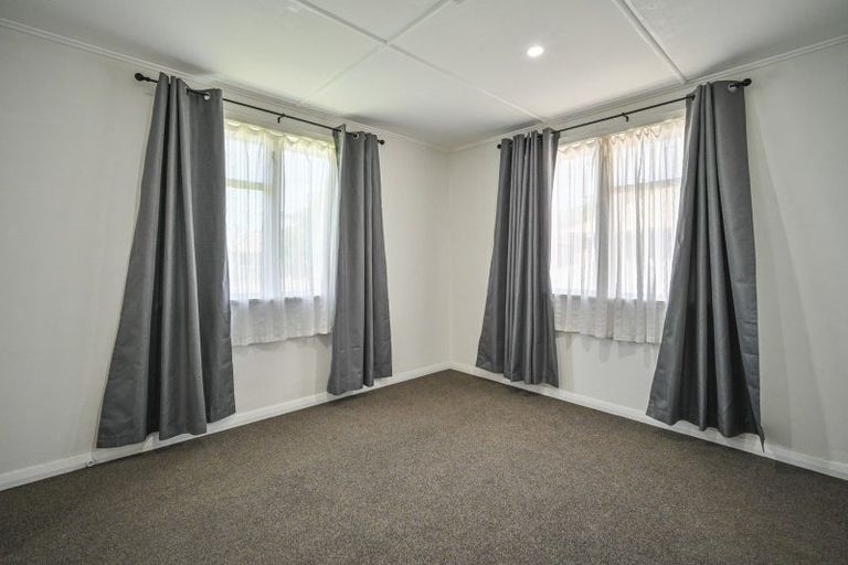 Photo of property in 902 Bledisloe Street, Raureka, Hastings, 4120