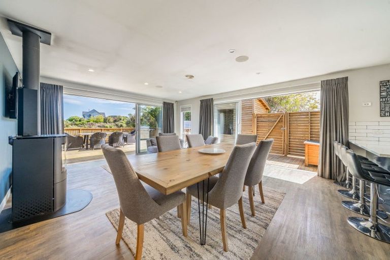 Photo of property in 66 Mount Marua Way, Timberlea, Upper Hutt, 5018