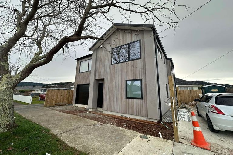 Photo of property in 36c Oxford Crescent, Ebdentown, Upper Hutt, 5018