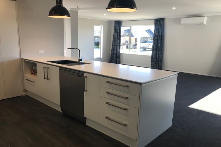 Photo of property in 5 Carmello Grove, Richmond, 7020