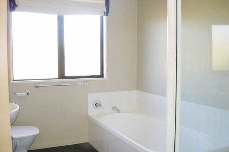 Photo of property in 12 Mahlet Street, Northwood, Christchurch, 8051