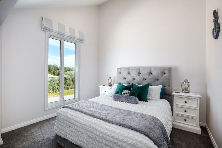 Photo of property in 87 Rutherford Drive, Waikanae Beach, Waikanae, 5036