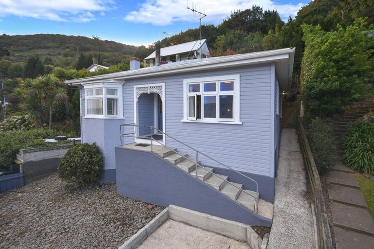 Photo of property in 155 Ravensbourne Road, Ravensbourne, Dunedin, 9022