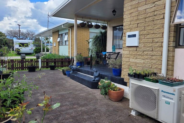 Photo of property in 8b Carr Street, Te Kamo, Whangarei, 0112