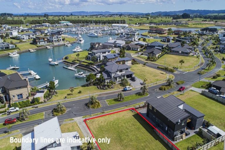 Photo of property in 12 Mariners Haven, One Tree Point, 0118