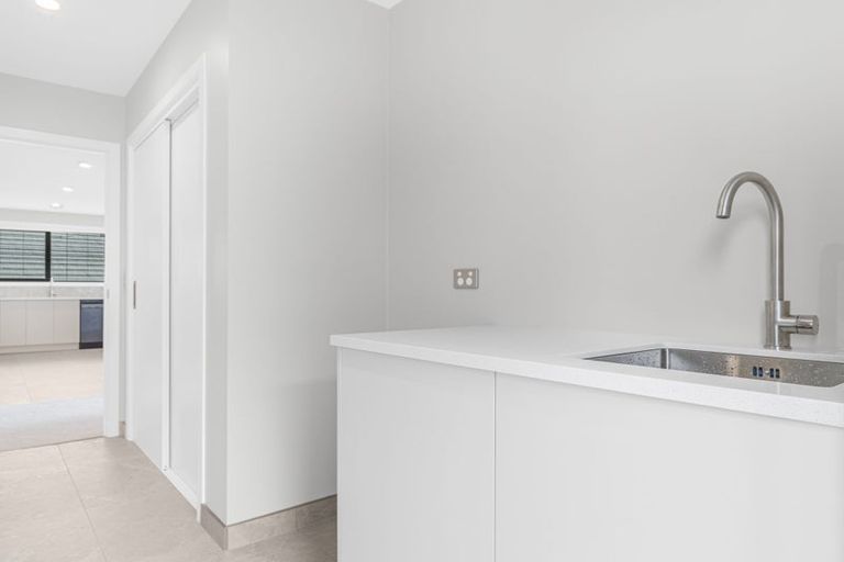 Photo of property in 15 Kanuka Avenue, Owhata, Rotorua, 3010