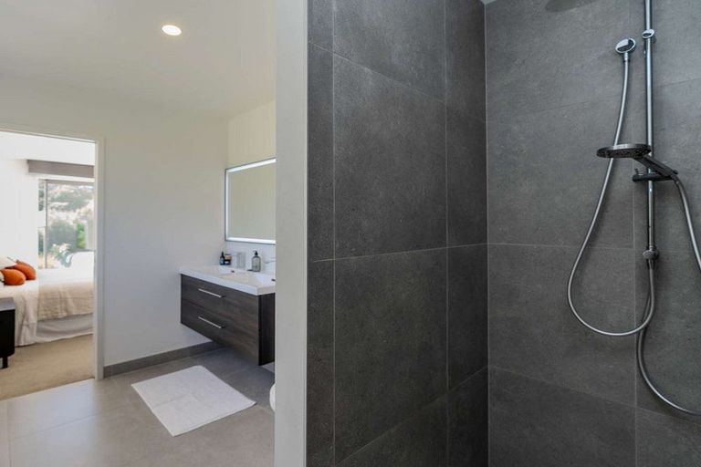 Photo of property in 11 Mandeno Drive, Kerikeri, 0230