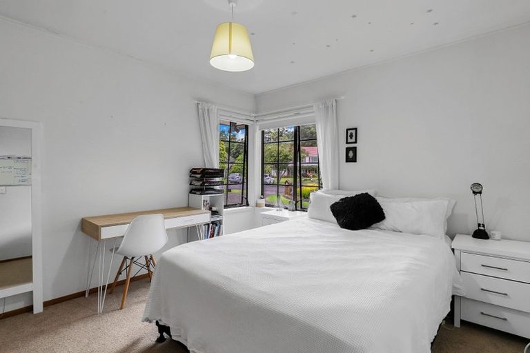 Photo of property in 33 Uppingham Crescent, Hillcrest, Auckland, 0627