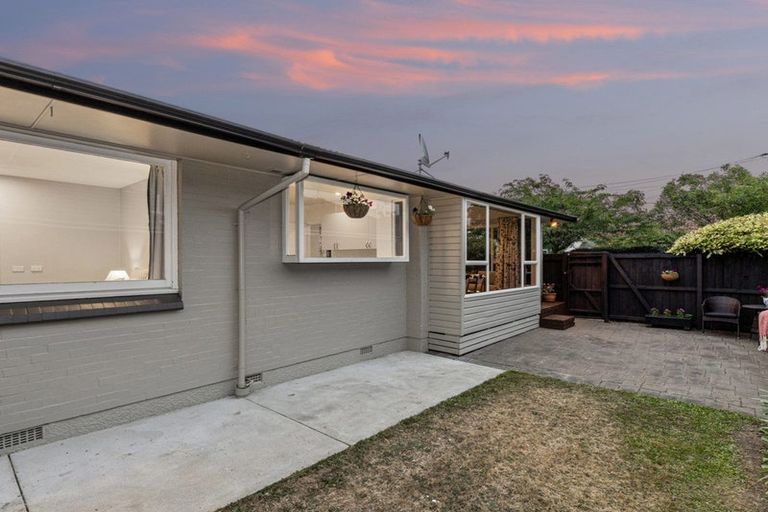 Photo of property in 20 Dunster Street, Burnside, Christchurch, 8053