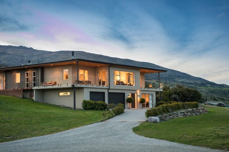 Photo of property in 47 Kaituki Ridge Lane, Queensberry, Cromwell, 9383