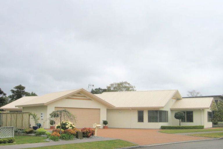 Photo of property in 22 Robinson Terrace, Rangatira Park, Taupo, 3330