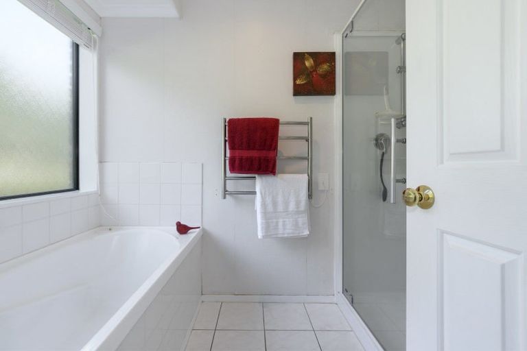 Photo of property in 16 Lindoch Avenue, Te Puna, Tauranga, 3174