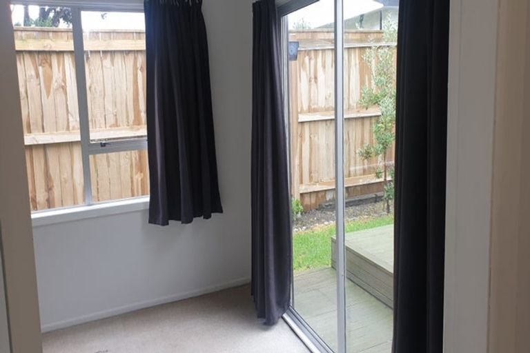 Photo of property in 89 Moana Street, Otaki Beach, Otaki, 5512