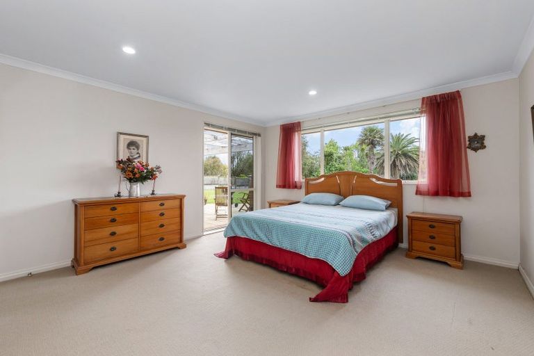 Photo of property in 34 Station Road, Huapai, Kumeu, 0810