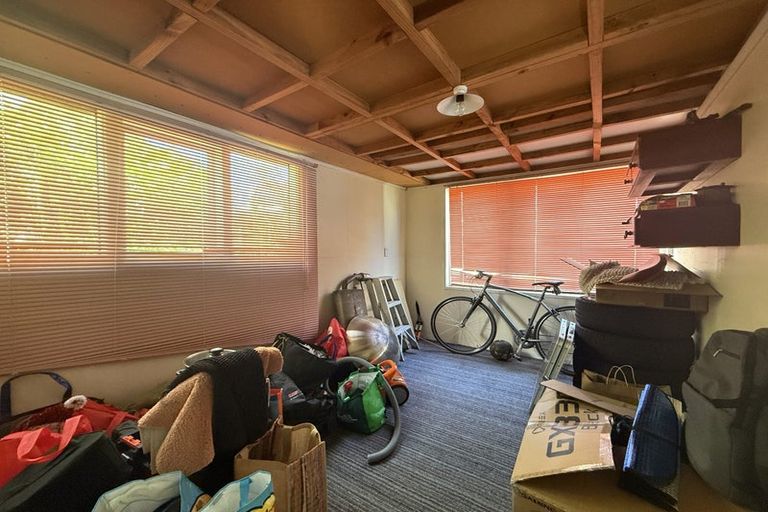 Photo of property in 1/16 Duncan Avenue, Te Atatu South, Auckland, 0610