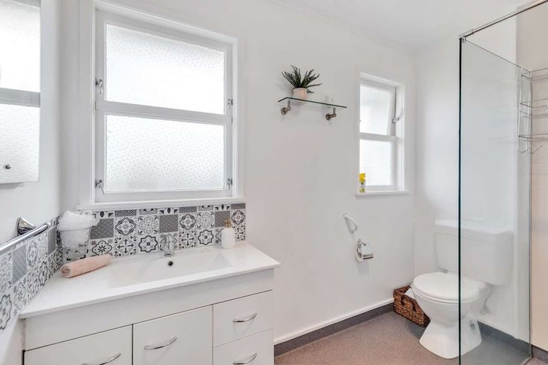 Photo of property in 2a Harris Street, Feilding, 4702