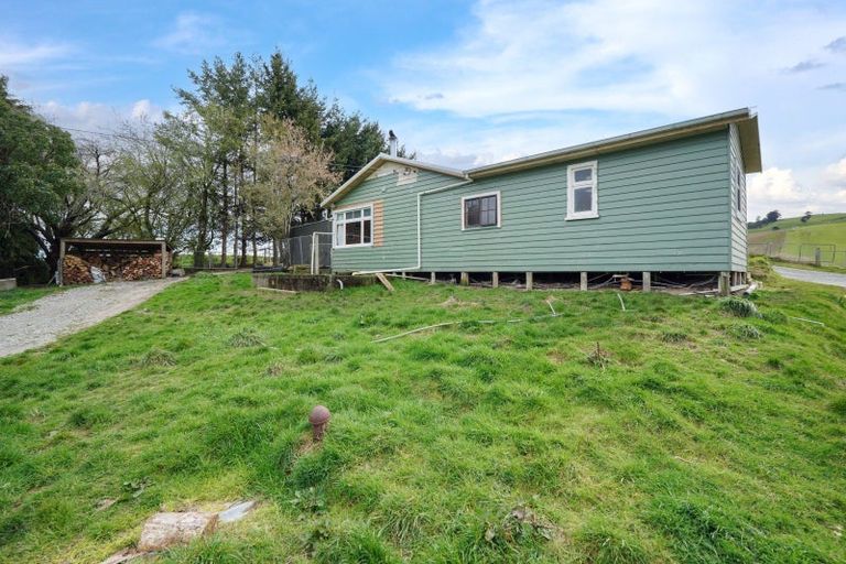 Photo of property in 2686 Ohai Clifden Highway, Orawia, Otautau, 9682