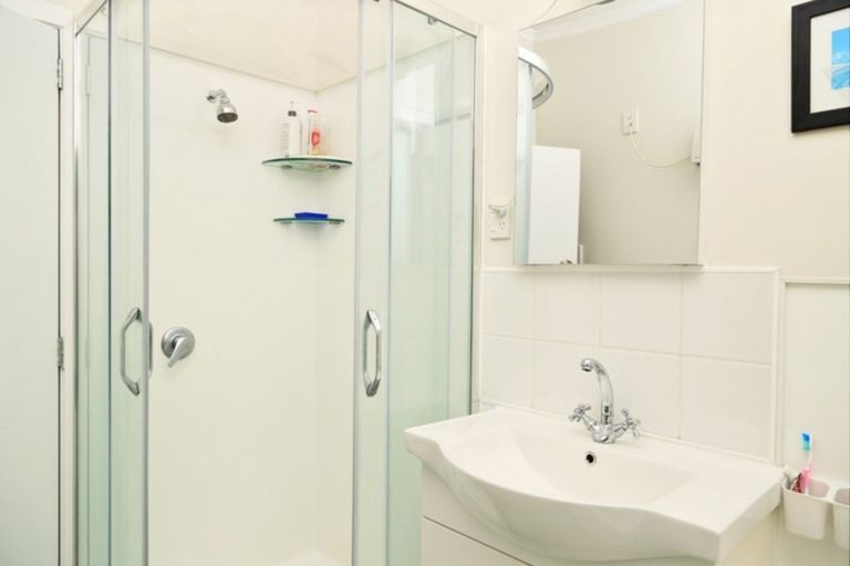 Photo of property in 2 Koromiko Street, Kaka Point, Balclutha, 9271