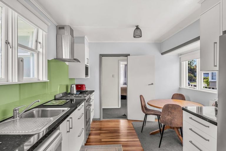 Photo of property in 24 Churchill Crescent, Te Hapara, Gisborne, 4010