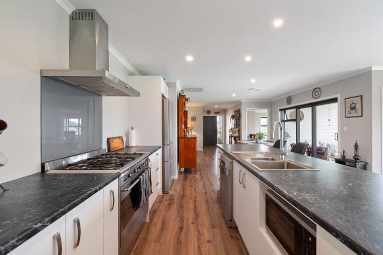 Photo of property in 29 Fry Road, Halcombe, Feilding, 4777