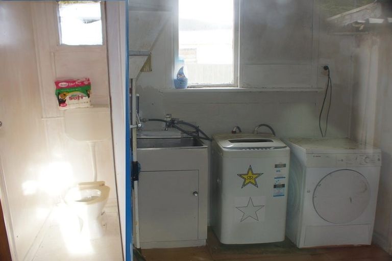Photo of property in 7 Dune Crescent, Oreti Beach, Invercargill, 9879