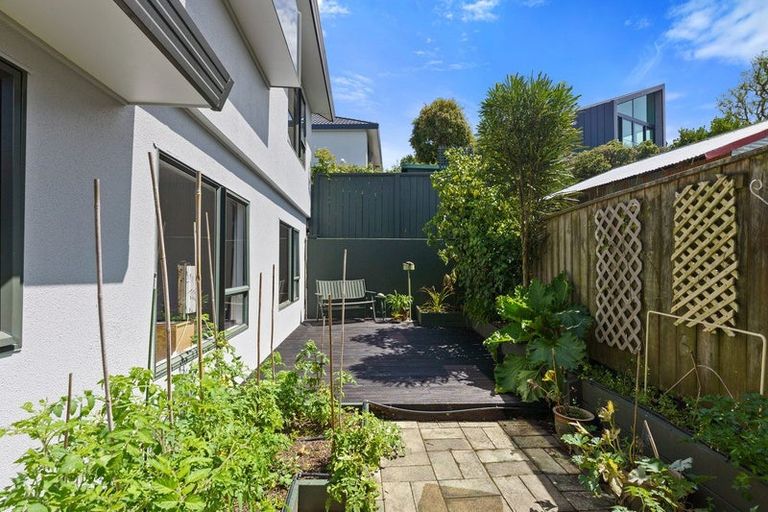 Photo of property in 23b Golf Road, Paraparaumu Beach, Paraparaumu, 5032