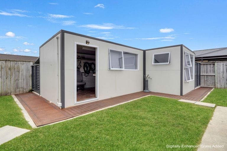 Photo of property in 63 Darlington Street, Ngatea, 3503