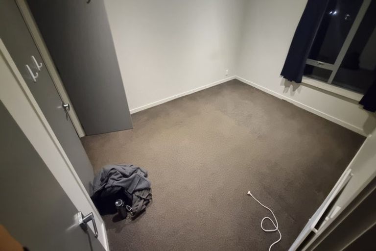 Photo of property in 50b Raukawa Street, Strathmore Park, Wellington, 6022