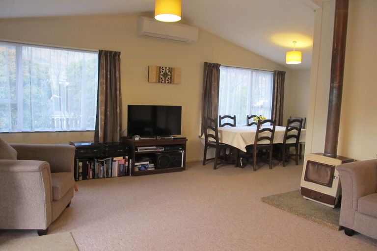 Photo of property in 73 Hazlett Street, Clyde, 9330