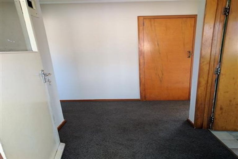 Photo of property in 71 Lauder Crescent, Heidelberg, Invercargill, 9812