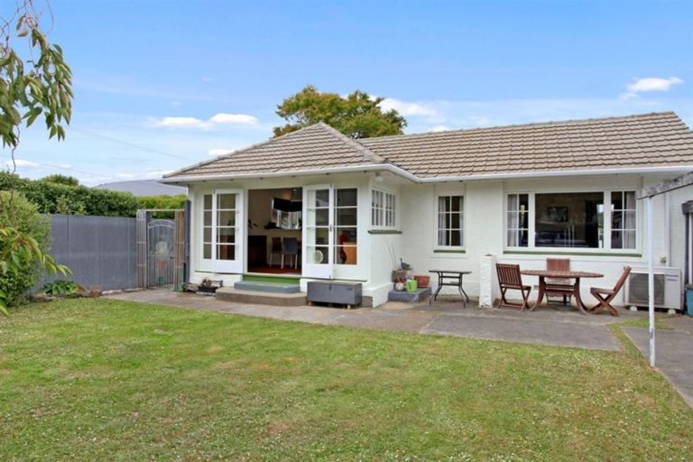 Photo of property in 23 Patrick Street, Mairehau, Christchurch, 8013