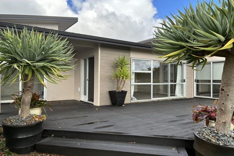 Photo of property in 18 Notre Dame Court, Pukekohe, 2120
