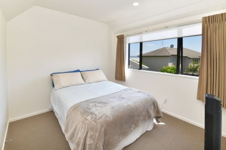 Photo of property in 13a Joydon Place, Stanmore Bay, Whangaparaoa, 0932