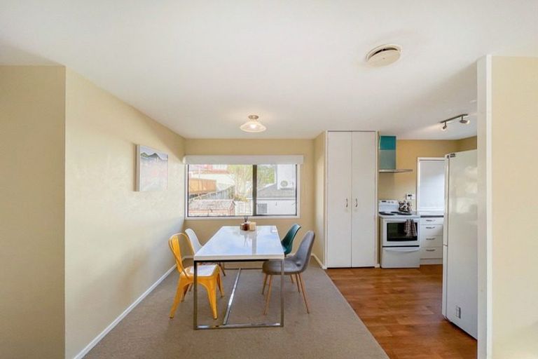 Photo of property in 690a Beach Road, Browns Bay, Auckland, 0630