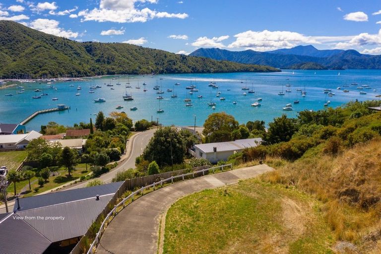 Photo of property in 324d Waikawa Road, Waikawa, Picton, 7220